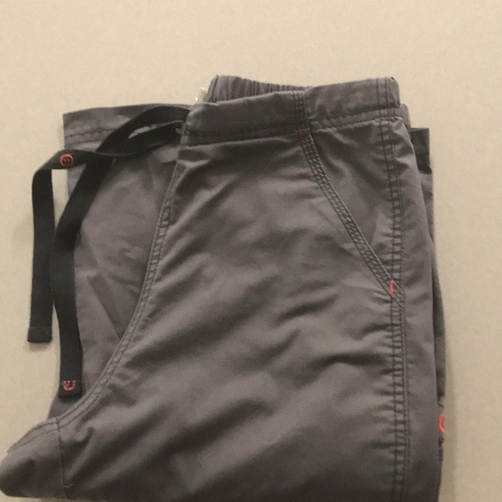 Wink scrub pants